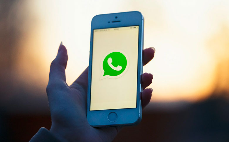 The Top 8 Practical WhatsApp Text Tricks & Tips You Need to Know
